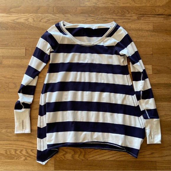 Womens navy white lululemon rehearsal long sleeve size 10 - Picture 2 of 6